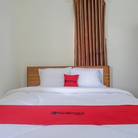 Reddoorz Near Rita Supermall Purwokerto 2 エクステリア 写真