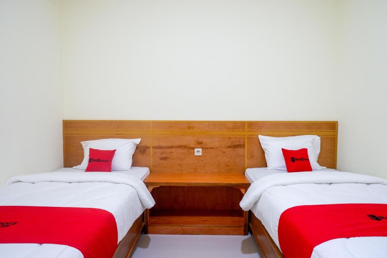 Reddoorz Near Rita Supermall Purwokerto 2 エクステリア 写真