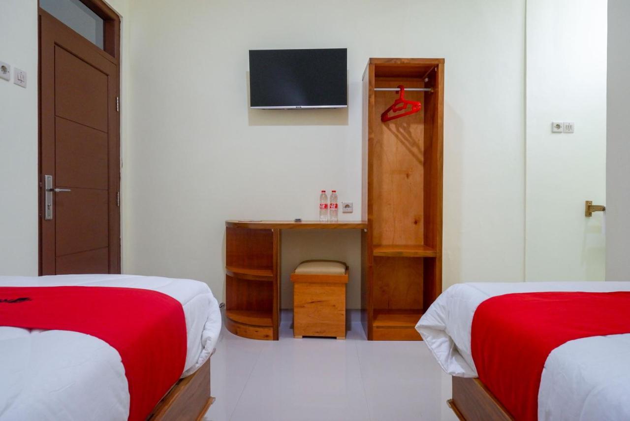 Reddoorz Near Rita Supermall Purwokerto 2 エクステリア 写真