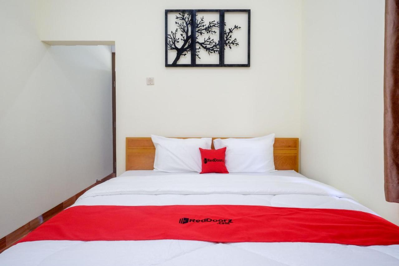 Reddoorz Near Rita Supermall Purwokerto 2 エクステリア 写真