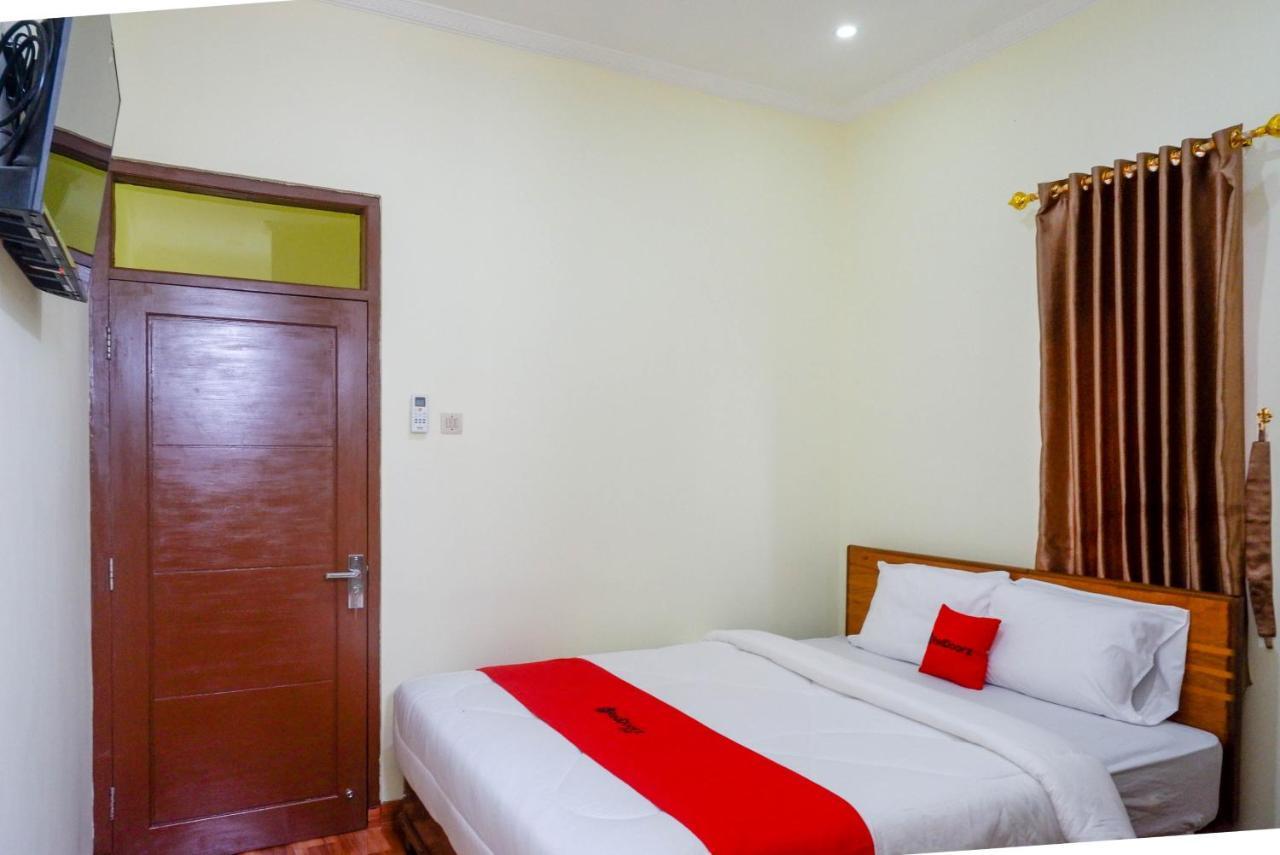 Reddoorz Near Rita Supermall Purwokerto 2 エクステリア 写真