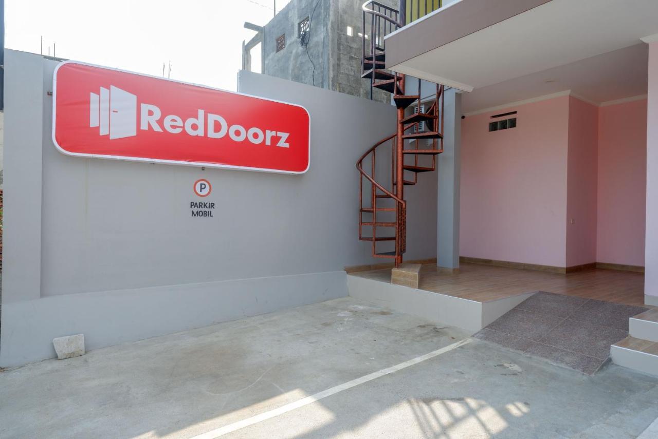 Reddoorz Near Rita Supermall Purwokerto 2 エクステリア 写真