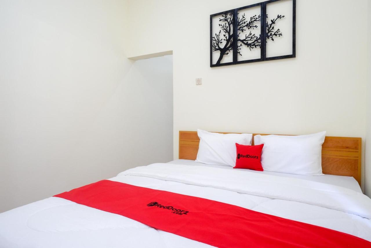 Reddoorz Near Rita Supermall Purwokerto 2 エクステリア 写真